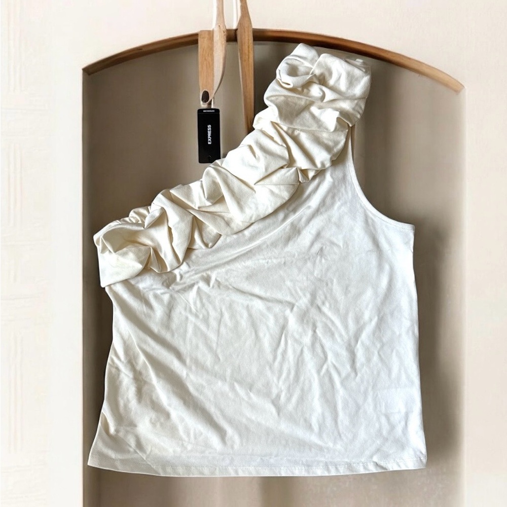 Express Cream Ruffle One-Shoulder Crop Top - Picture 2 of 2